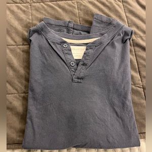 Men’s shirt worn once